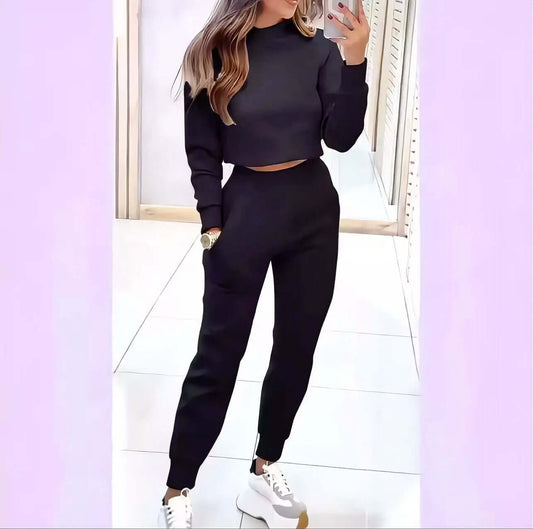 Completo casual due pezzi – Felpa crop + pantalone jogger